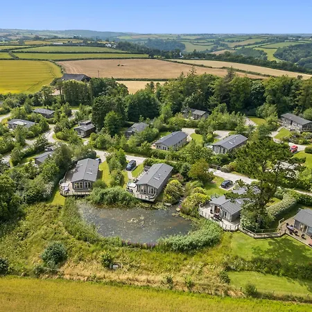 6 Meadow Retreat * Liskeard